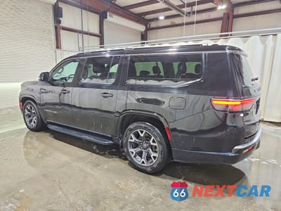 Drugie zdjęcie samochodu z przodu: 2024 JEEP WAGONEER L SERIES III VIN:1C4SJSDP7RS109503 - miniatura