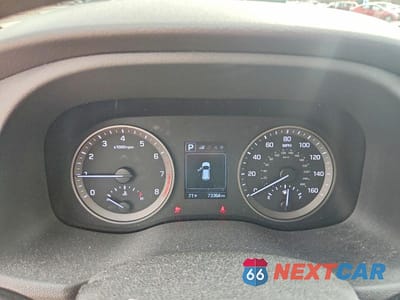 Zdjęcie 9 z 13 samochodu: 2017 HYUNDAI TUCSON SE VIN:KM8J3CA4XHU501931 - miniatura