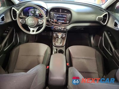 Zdjęcie 8 z 12 samochodu: 2023 KIA SOUL LX VIN:KNDJ23AU6P7886134 - miniatura
