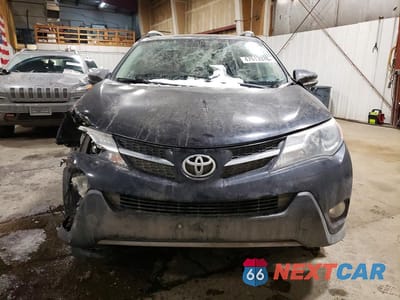 Piąte zdjęcie samochodu w środku: 2013 TOYOTA RAV4 XLE VIN:2T3RFREVXDW098809 - miniatura