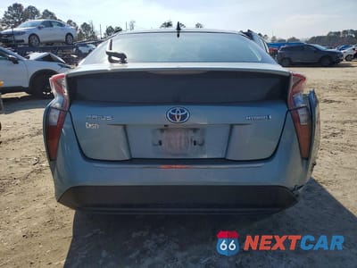 Zdjęcie 6 z 11 samochodu: 2017 TOYOTA PRIUS FOUR VIN:JTDKARFU4H3036045 - miniatura