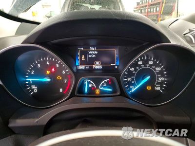 Zdjęcie 9 z 13 samochodu: 2019 FORD ESCAPE SE VIN:1FMCU9GD2KUB11476 - miniatura