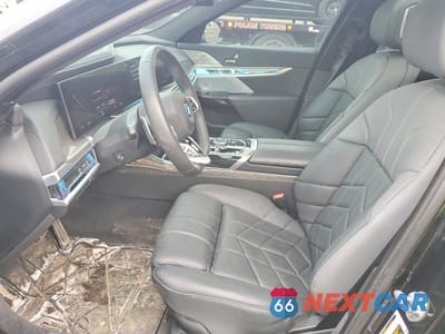Zdjęcie 7 z 13 samochodu: 2023 BMW I7 XDRIVE60 VIN:WBY53EJ01PCN60173 - miniatura
