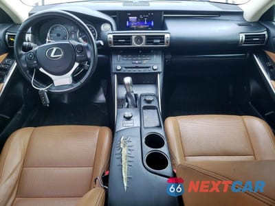 Zdjęcie 8 z 11 samochodu: 2016 LEXUS IS 200T BASE VIN:JTHBA1D28G5018720 - miniatura