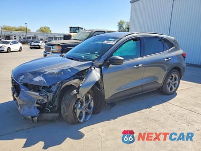 2025 FORD ESCAPE ST LINE 1FMCU9MN5SUA84559 - główne zdjęcie licytacji z USA - miniatura