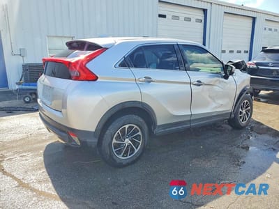Trzecie zdjęcie samochodu z tyłu: 2020 MITSUBISHI ECLIPSE CROSS ES VIN:JA4AT3AA9LZ026336 - miniatura