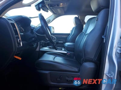 Zdjęcie 7 z 12 samochodu: 2018 RAM 1500 LARAMIE VIN:1C6RR7NM0JS253401 - miniatura