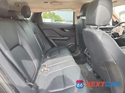 Zdjęcie 11 z 13 samochodu: 2019 JAGUAR F-PACE PREMIUM VIN:SADCJ2FX3KA610261 - miniatura