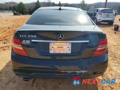 Zdjęcie 6 z 12 samochodu: 2013 MERCEDES-BENZ C 250 VIN:WDDGJ4HB0DG026531 - miniatura