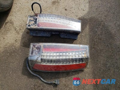 Zdjęcie 13 z 13 samochodu: 2013 CADILLAC ESCALADE VIN:1GYS4JEF7DR166589 - miniatura