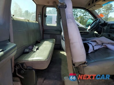 Zdjęcie 6 z 10 samochodu: 2002 FORD F350 SUPER DUTY UTILITY / SERVICE TRUCK VIN:1FTSX31F22ED33489 - miniatura