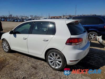 Drugie zdjęcie samochodu z przodu: 2014 VOLKSWAGEN GOLF VIN:WVWDM7AJ4EW010881 - miniatura