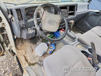 Zdjęcie 8 z 13 samochodu: 2018 ISUZU NPR HD VIN:54DC4W1B4JS804761 - miniatura