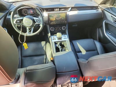 Zdjęcie 8 z 12 samochodu: 2024 JAGUAR F-PACE R-DYNAMIC S VIN:SADCT2EX8RA724083 - miniatura