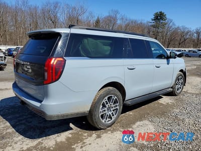 Trzecie zdjęcie samochodu z tyłu: 2025 FORD EXPEDITION MAX ACTIVE VIN:1FMJK1J87SEA29974 - miniatura