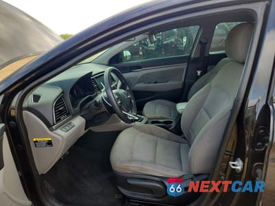 Zdjęcie 7 z 13 samochodu: 2018 HYUNDAI ELANTRA SEL VIN:5NPD84LF0JH321316 - miniatura