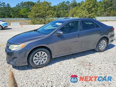 2012 TOYOTA CAMRY LE 4T4BF1FK5CR157608 - główne zdjęcie licytacji z USA - miniatura