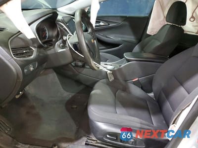 Zdjęcie 7 z 12 samochodu: 2020 CHEVROLET MALIBU LT VIN:1G1ZD5ST6LF106365 - miniatura
