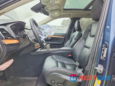 Zdjęcie 7 z 13 samochodu: 2023 VOLVO XC90 PLUS VIN:YV4062PN9P1920674 - miniatura
