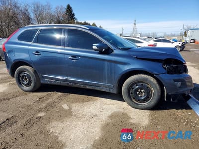 Czwarte zdjęcie samochodu z boku: 2010 VOLVO XC60 3.2 VIN:YV4982DL6A2109873 - miniatura