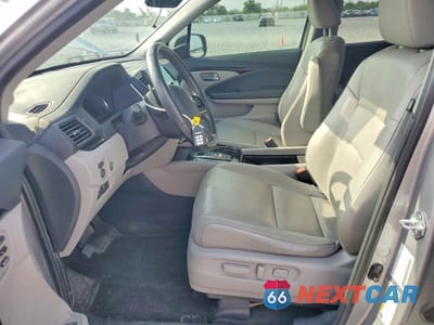 Zdjęcie 7 z 14 samochodu: 2021 HONDA PILOT TOURING VIN:5FNYF6H65MB078729 - miniatura