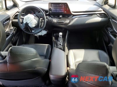 Zdjęcie 8 z 13 samochodu: 2021 TOYOTA C-HR LIMITED VIN:JTNKHMBX0M1108388 - miniatura