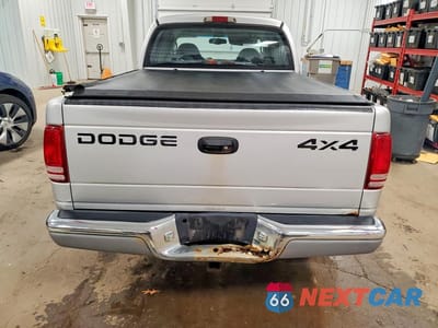 Zdjęcie 6 z 11 samochodu: 2001 DODGE DAKOTA QUAD VIN:1B7GG2AN71S125261 - miniatura