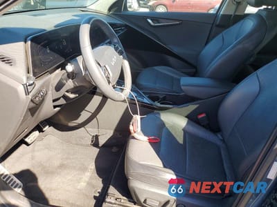 Zdjęcie 7 z 11 samochodu: 2023 KIA NIRO PLUG-IN HYBRID SX TOURING VIN:KNDCR3LF7P5068328 - miniatura