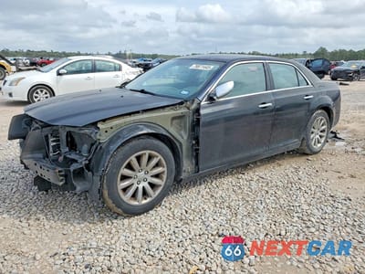 2012 CHRYSLER 300 LIMITED 2C3CCACG3CH277524 - główne zdjęcie licytacji z USA - miniatura