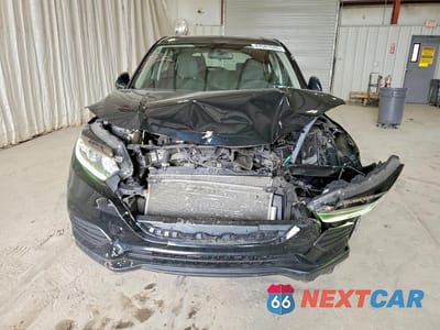 Piąte zdjęcie samochodu w środku: 2019 HONDA HR-V LX VIN:3CZRU6H33KG727090 - miniatura