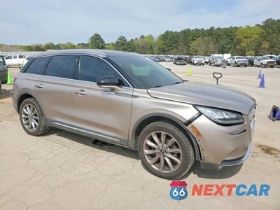Czwarte zdjęcie samochodu z boku: 2020 LINCOLN TOWNHOUSE CORSAIR VIN:5LMCJ1D92LUL10861 - miniatura