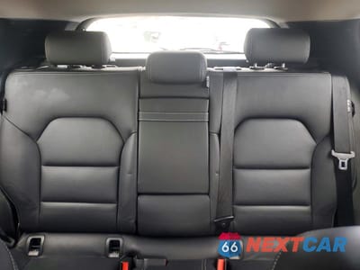 Zdjęcie 10 z 13 samochodu: 2017 INFINITI QX30 PREMIUM VIN:SJKCH5CP3HA025652 - miniatura