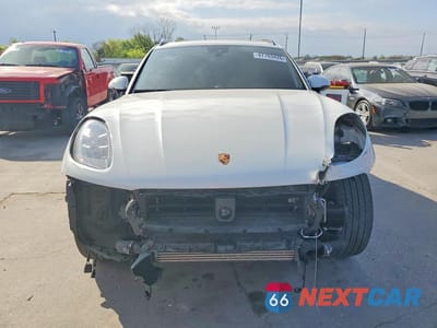 Piąte zdjęcie samochodu w środku: 2024 PORSCHE MACAN BASE VIN:WP1AA2A53RLB10316 - miniatura