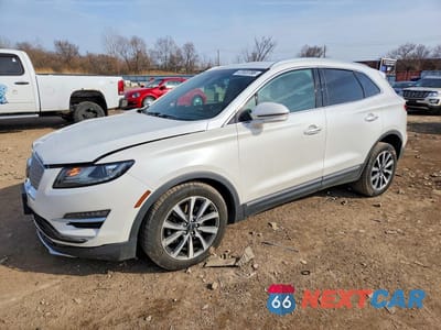 2019 LINCOLN MKC RESERVE 5LMCJ3C95KUL47124 - główne zdjęcie licytacji z USA - miniatura