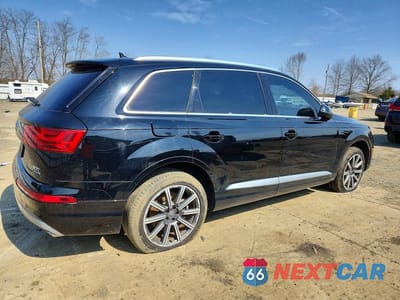 Trzecie zdjęcie samochodu z tyłu: 2017 AUDI Q7 PREMIUM PLUS V6 VIN:WA1LAAF7XHD014832 - miniatura
