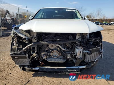 Piąte zdjęcie samochodu w środku: 2021 AUDI Q7 PRESTIGE VIN:WA1VXAF71MD032699 - miniatura