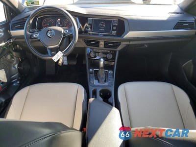 Zdjęcie 8 z 12 samochodu: 2020 VOLKSWAGEN JETTA S VIN:3VWC57BU7LM087580 - miniatura