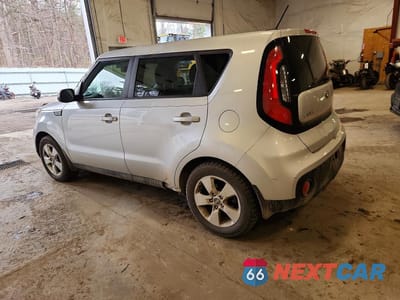 Drugie zdjęcie samochodu z przodu: 2018 KIA SOUL BASE VIN:KNDJN2A27J7609841 - miniatura