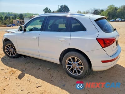Drugie zdjęcie samochodu z przodu: 2010 AUDI Q5 PREMIUM PLUS VIN:WA1LKAFP1AA022581 - miniatura