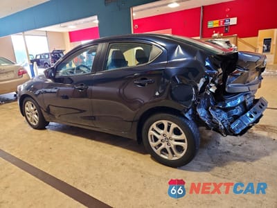 Drugie zdjęcie samochodu z przodu: 2017 TOYOTA YARIS IA VIN:3MYDLBYV2HY149274 - miniatura