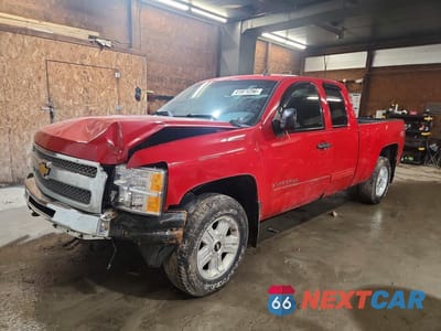 2013 CHEVROLET SILVERADO K1500 LT 1GCRKSE79DZ145266 - główne zdjęcie licytacji z USA - miniatura