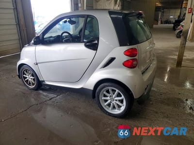 Drugie zdjęcie samochodu z przodu: 2008 SMART FORTWO PURE VIN:WMEEJ31X38K150752 - miniatura