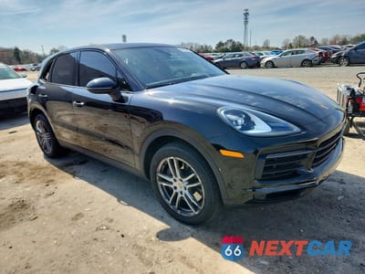 Czwarte zdjęcie samochodu z boku: 2022 PORSCHE CAYENNE VIN:WP1AA2AY0NDA02461 - miniatura