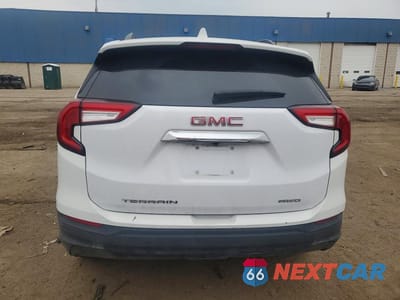 Zdjęcie 6 z 13 samochodu: 2022 GMC TERRAIN SLE VIN:3GKALTEV2NL164074 - miniatura