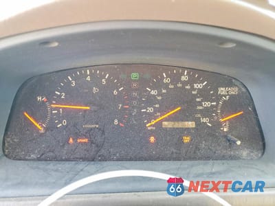 Zdjęcie 9 z 14 samochodu: 2000 LEXUS ES 300 BASE VIN:JT8BF28G5Y5085693 - miniatura