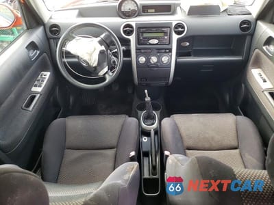 Zdjęcie 8 z 12 samochodu: 2004 SCION XB BASE VIN:JTLKT334940160159 - miniatura