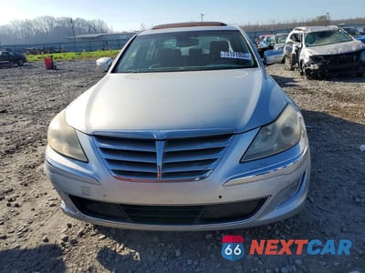 Piąte zdjęcie samochodu w środku: 2013 HYUNDAI GENESIS 3.8L VIN:KMHGC4DD8DU254379 - miniatura