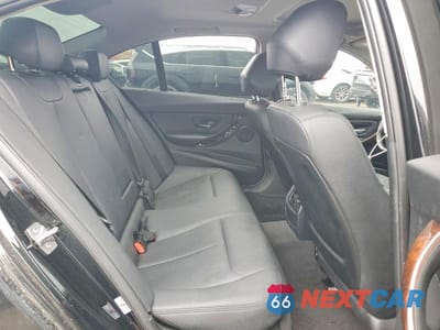 Zdjęcie 10 z 12 samochodu: 2013 BMW 328 XI VIN:WBA3B3C51DF540330 - miniatura