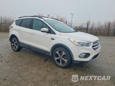 Czwarte zdjęcie samochodu z boku: 2018 FORD ESCAPE SEL VIN:1FMCU9HD5JUA94525 - miniatura