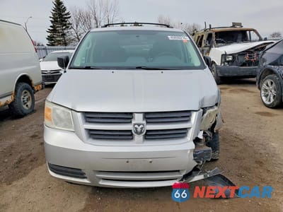 Piąte zdjęcie samochodu w środku: 2010 DODGE GRAND CARAVAN SE VIN:2D4RN4DEXAR430375 - miniatura